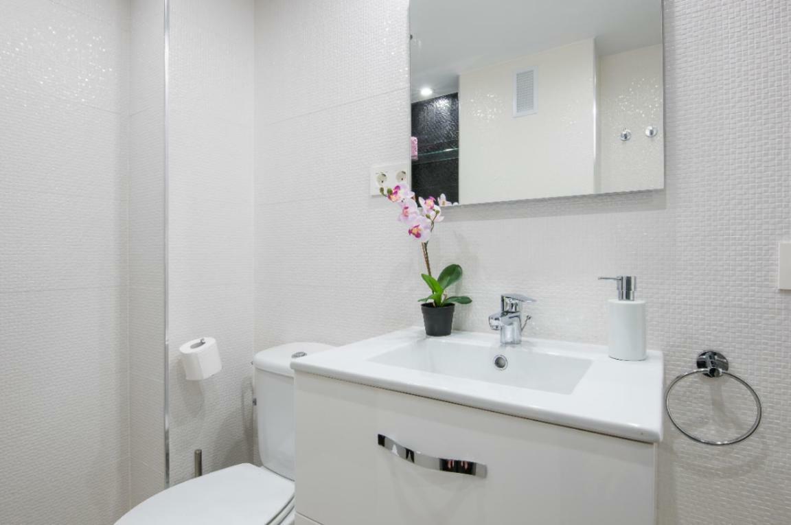 Apartamento Seafront La Malagueta I Málaga Exterior foto